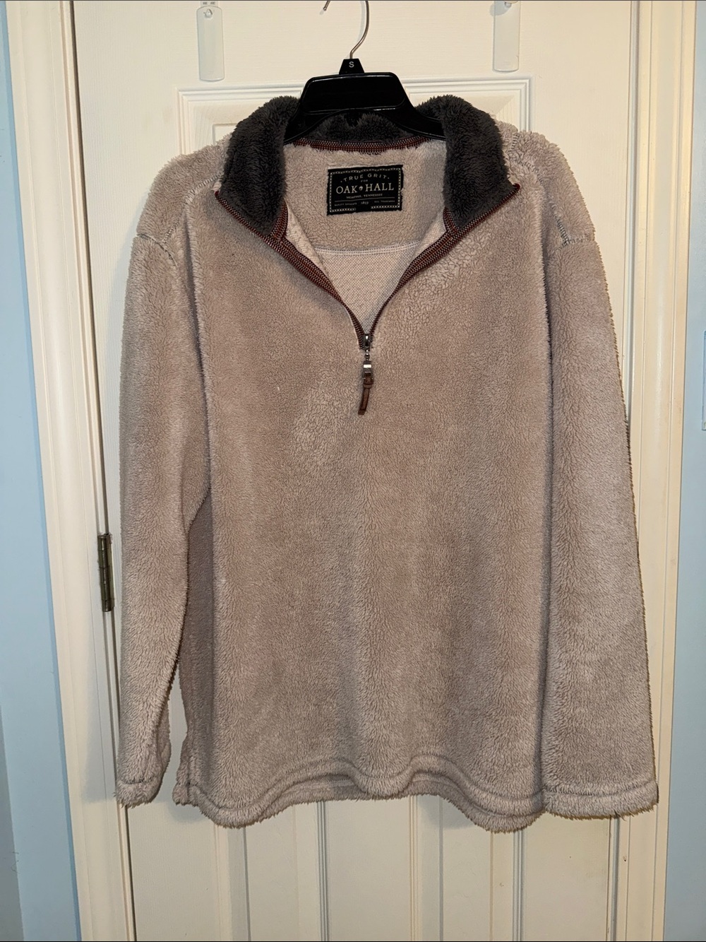 True Grit Men's Taupe Zip-Up Sherpa Pullover with Dark Collar